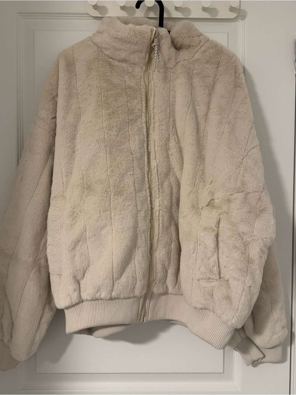 aerie Cream Faux Fur Puffer Jacket